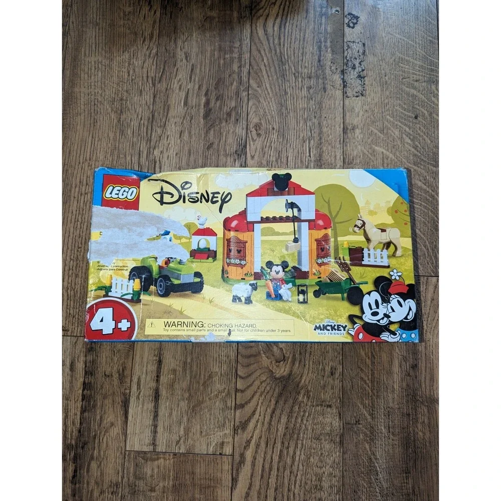 LEGO Mickey Mouse: Mickey Mouse &‎ Donald Duck's Farm (10775) DAMAGED OPEN BOX